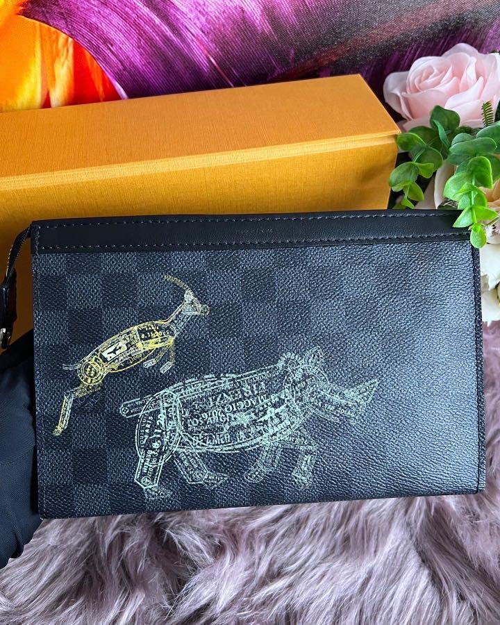 Louis Vuitton Gaston Wearable Wallet Damier Graphite Canvas