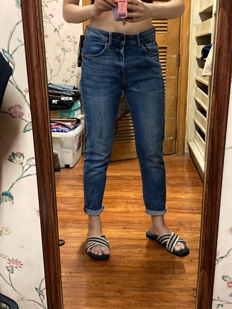 Genoptag Festival Mindst Mango Lonny Low Rise jeans, Women's Fashion, Bottoms, Jeans on Carousell