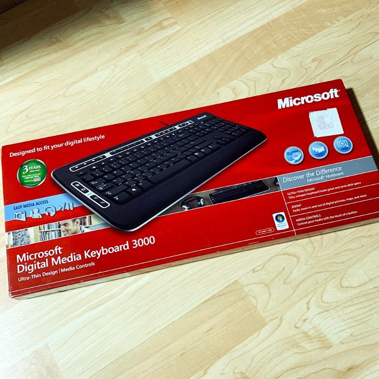 Microsoft Digital Media Keyboard 3000 (Black/White), Computers & Tech