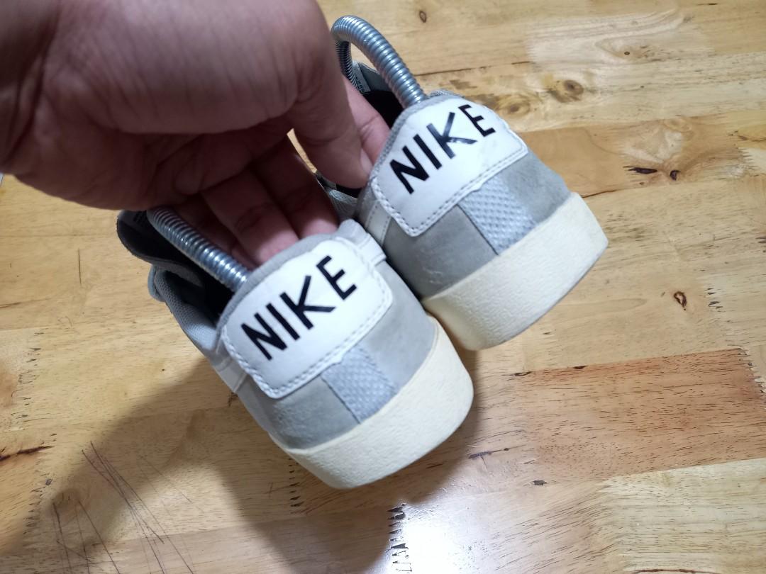 nike blazer low desert sand