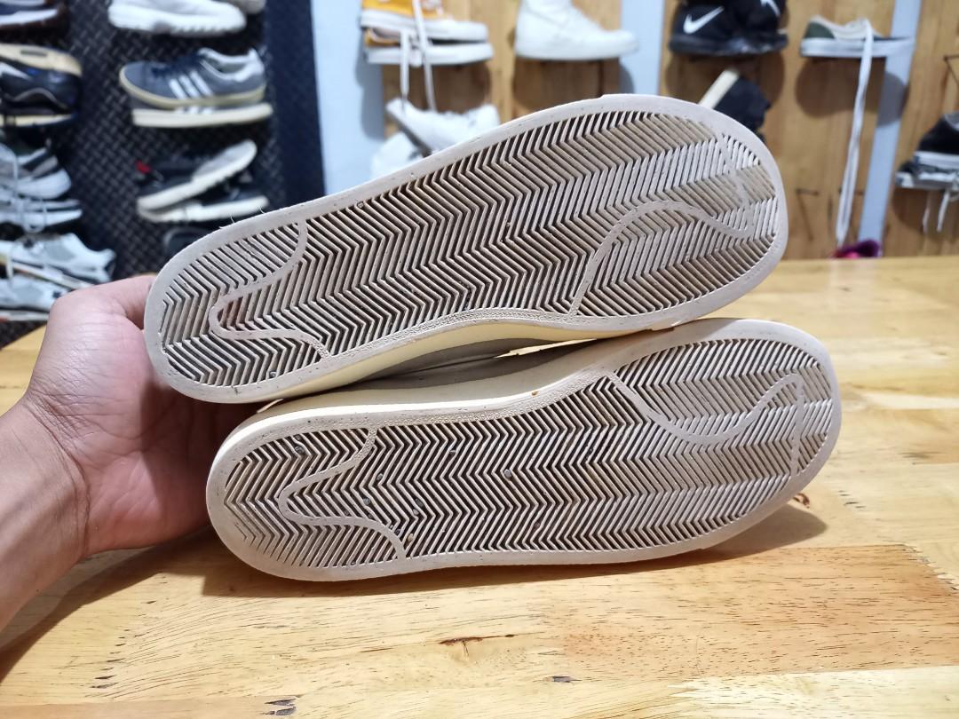 nike blazer low desert sand