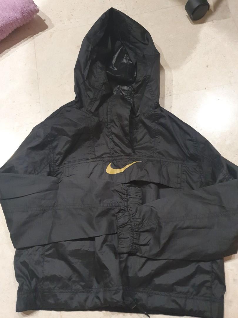 nike windbreaker hoodie women's