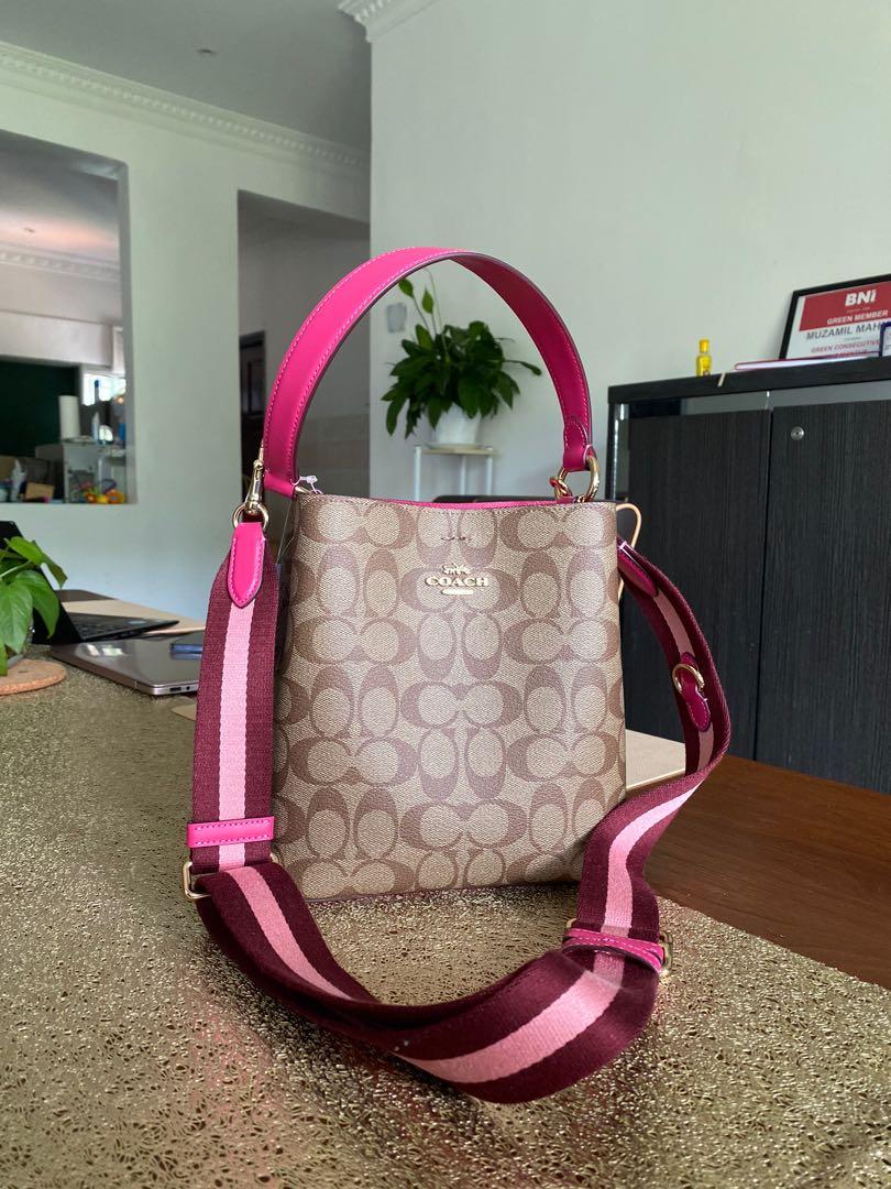 Original Coach Small Town Bucket Bag in Signature Canvas (Pink/Light Brown),  Luxury, Bags & Wallets on Carousell