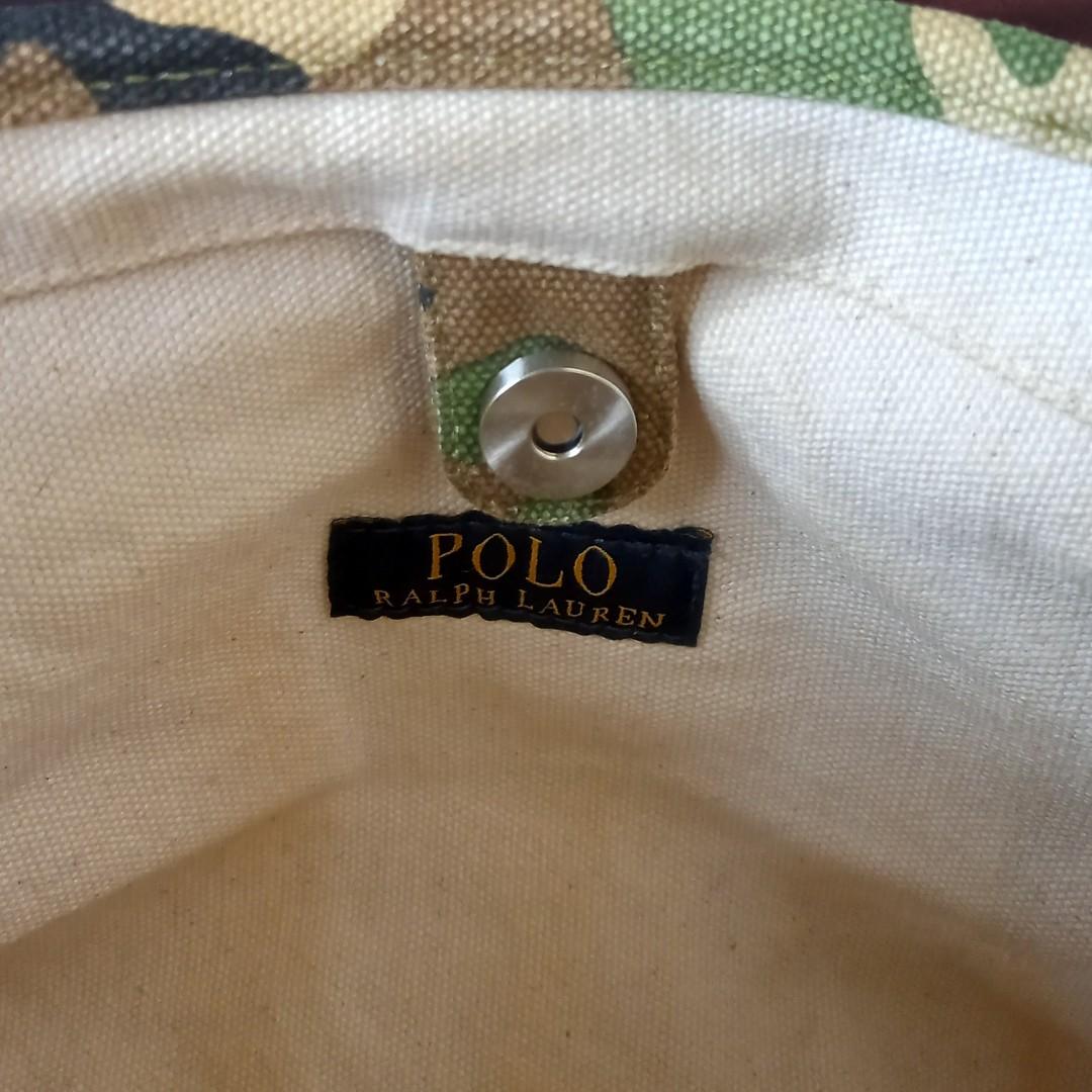 Polo Ralph Lauren Hand Bag (Small) (Category: Luxury Bags & Wallets) located in Mandaluyong City. Submitted by keyaamazing (Listing ID 1157811821, Image 2). Description: W 11.5 L 7.5 No Issue Need wash.
