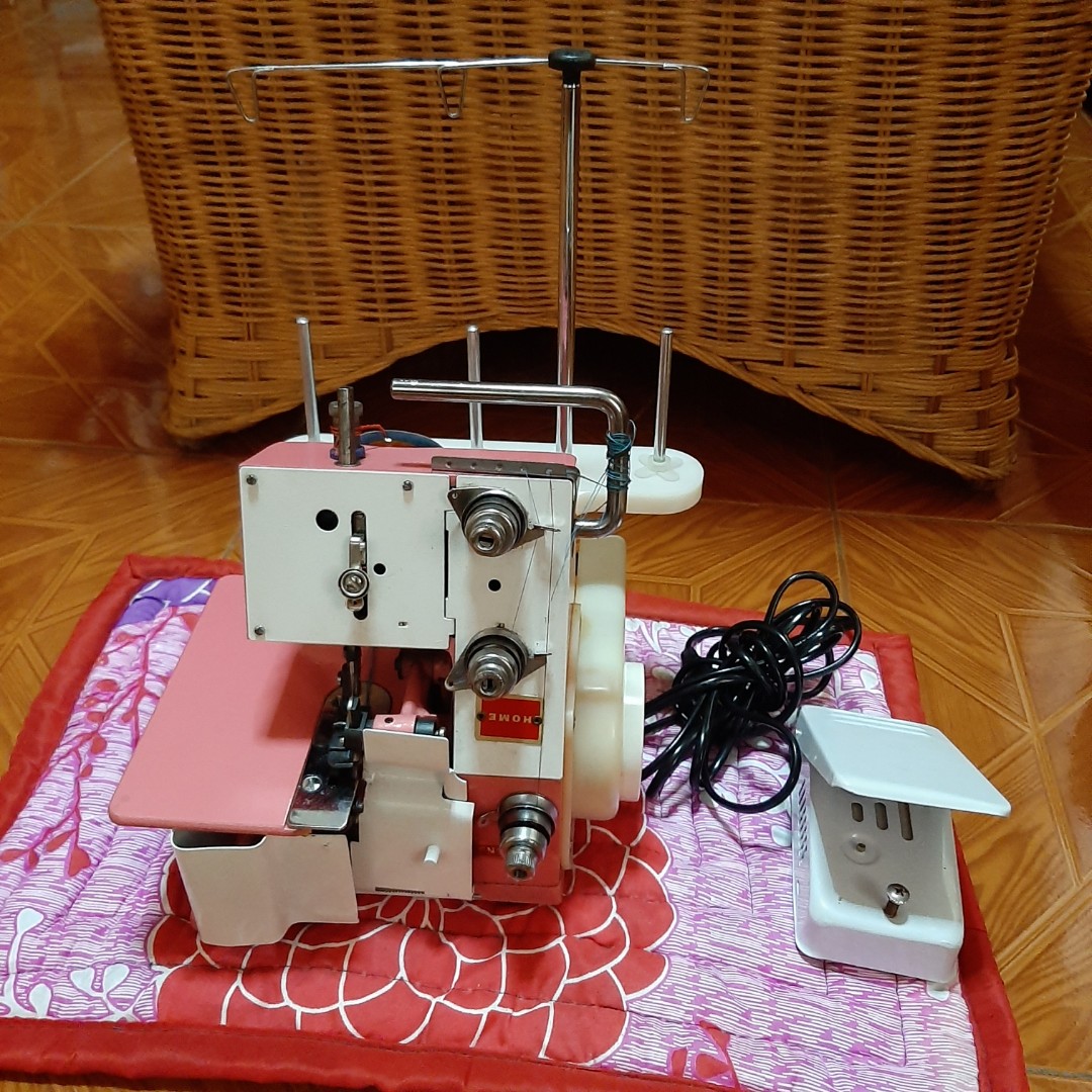 Portable Edging, 3threads sewing machine, Commercial & Industrial