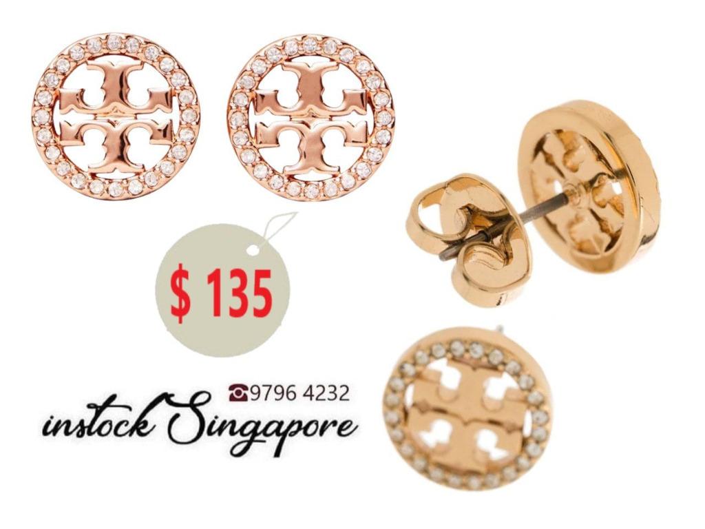 READY STOCK - 100% AUTHENTIC – NEW TORY BURCH MILLER PAVE STUD EARRINGS TORY  GOLD / CRYSTALS 53422, Luxury, Accessories on Carousell
