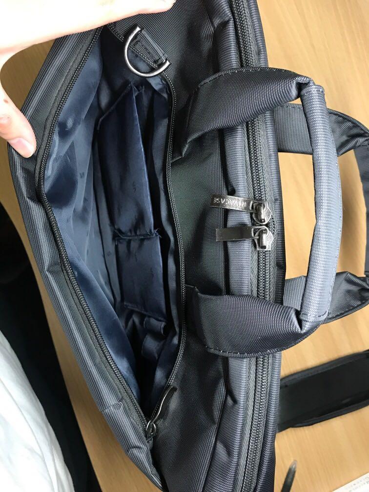 RIVACASE 8231 Laptop Bag 15 Black, Computers & Tech, Parts ...