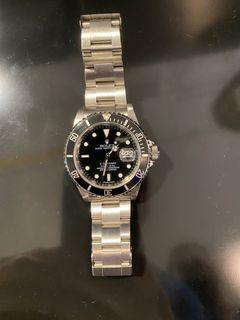 Rolex black sub dated 08-09’