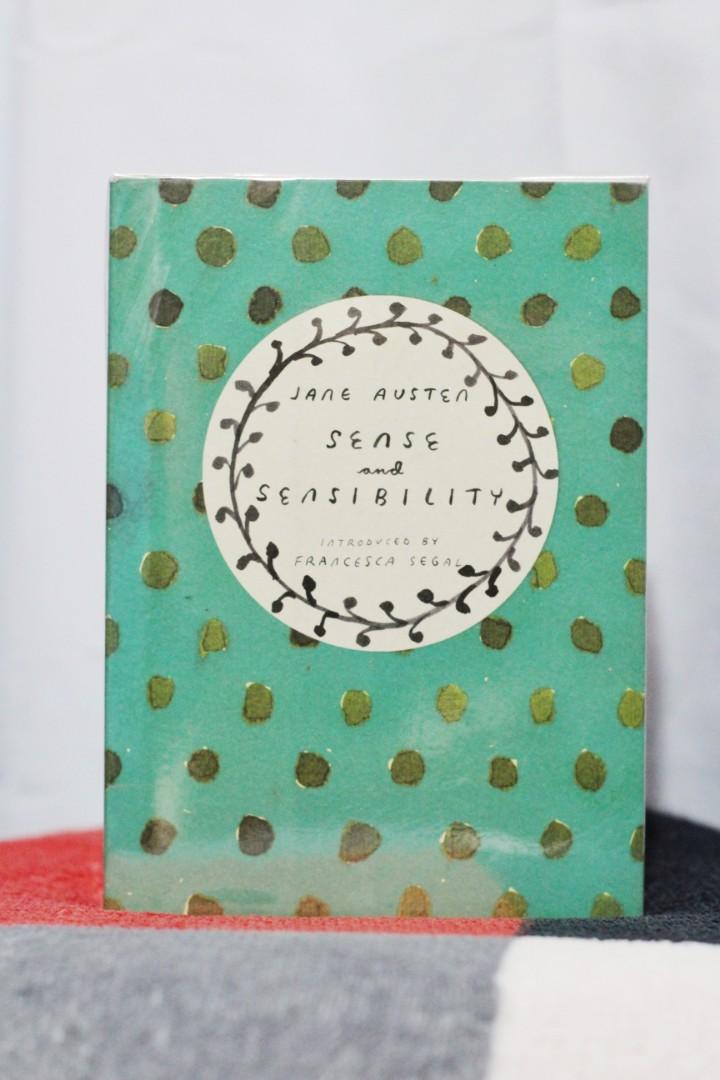 Sense and Sensibility by Jane Austen (Category: Storybooks) located in Makati City. Submitted by jeeninhair (Listing ID 1157810132, Image 1). Description: Book bind and edges are in perfect condition. No damage. Only issue is the pages are turning yellow..