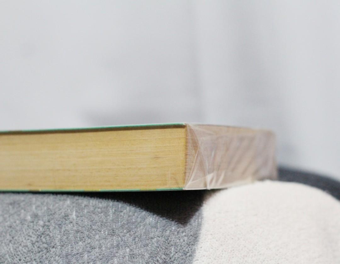 Sense and Sensibility by Jane Austen (Category: Storybooks) located in Makati City. Submitted by jeeninhair (Listing ID 1157810132, Image 3). Description: Book bind and edges are in perfect condition. No damage. Only issue is the pages are turning yellow..