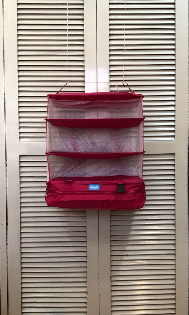 AUTHENTIC GRAND FUSION STOWNGO RED HANGING TRAVEL SHELVES, Furniture