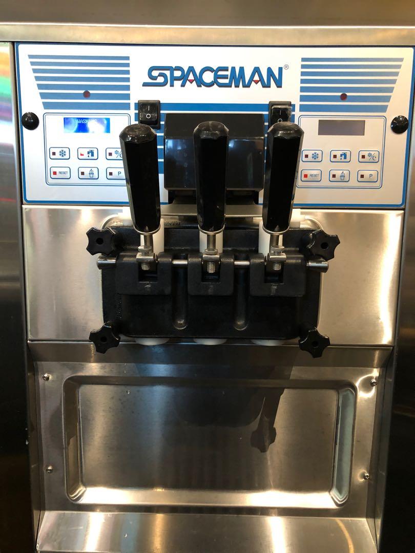 Spaceman 6235 Soft Serve Ice Cream Machine TV Home Appliances
