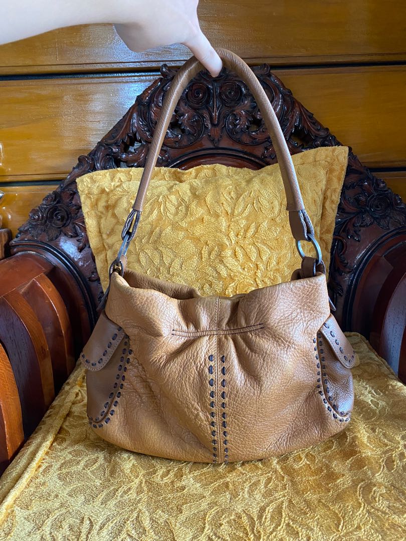 Tomboy Wiz Shoulder Bag, Luxury, Bags & Wallets on Carousell