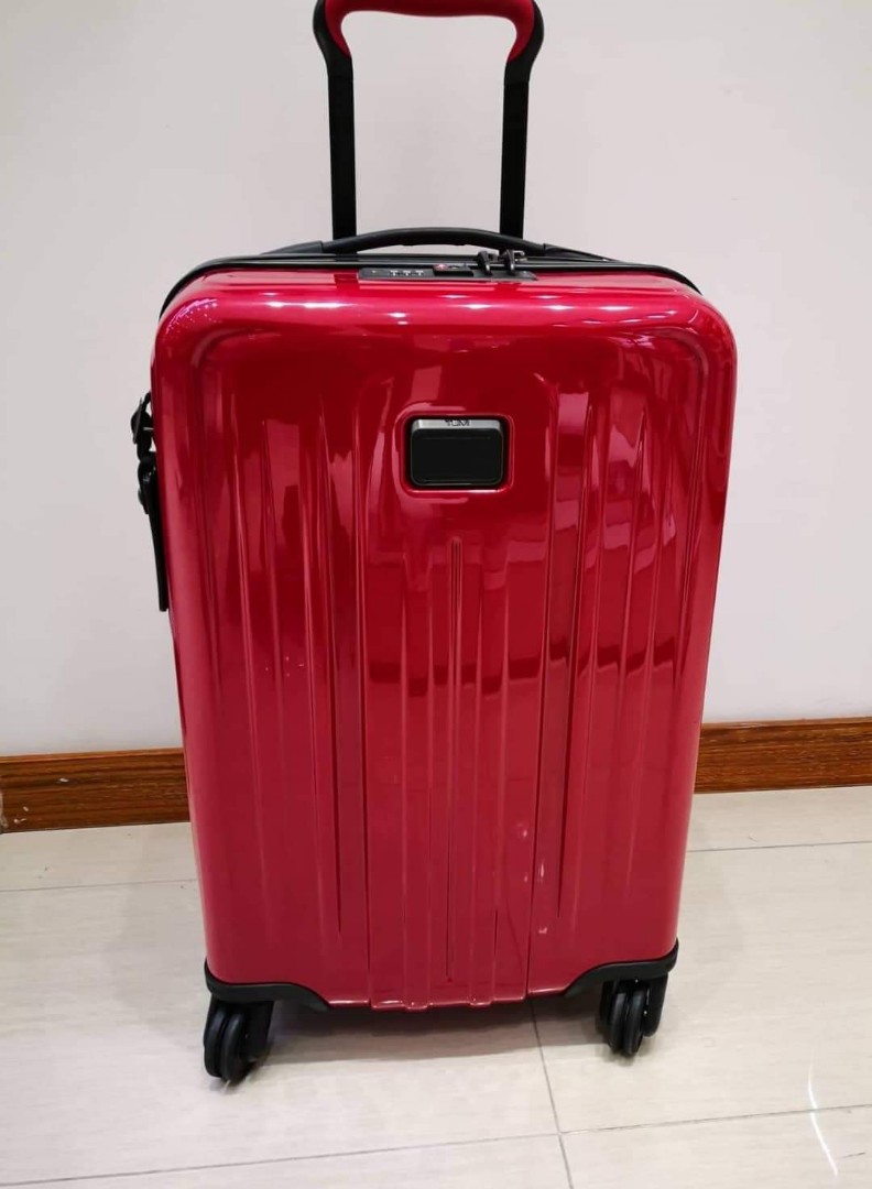 Tumi V4 international expandable hand carry 30,000, Hobbies & Toys