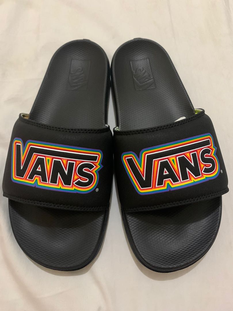 vans slide on slippers
