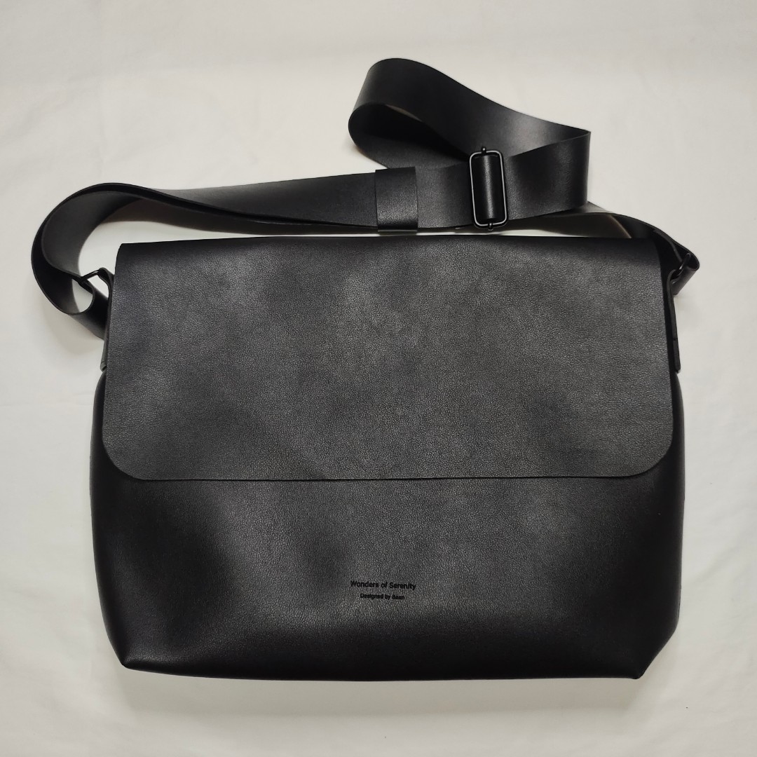 WONDERS OF SERENITY Designed by Baan Leather Cross Body Bag for Men PRELOVED