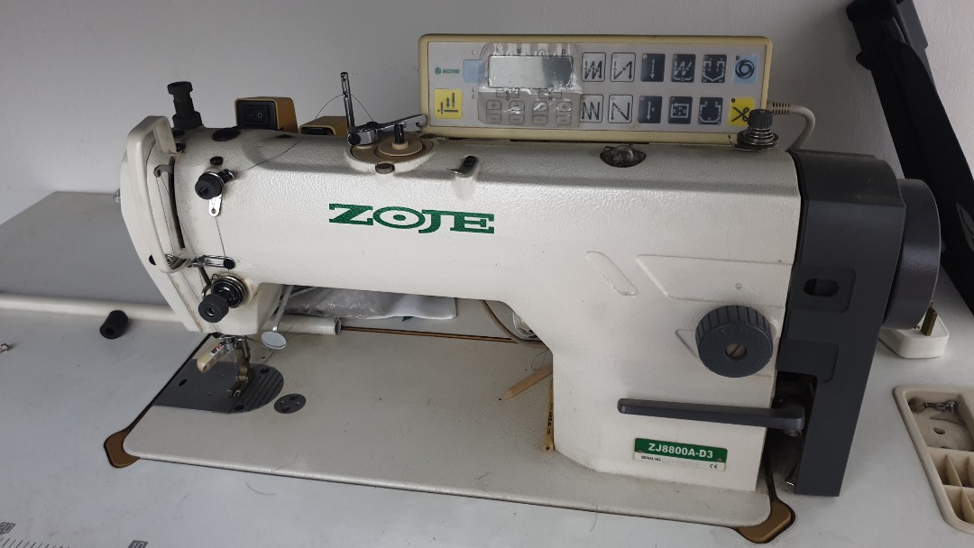 Zoje ZJ8800AD3 Industrial Sewing Machine, Hobbies & Toys, Stationery