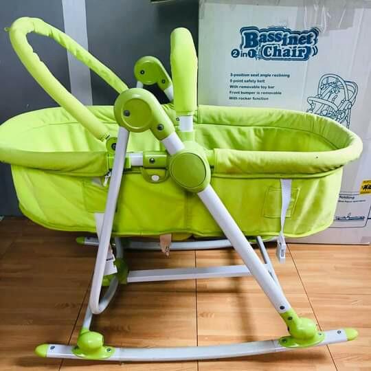 Bassinet 2 hotsell in 1 chair