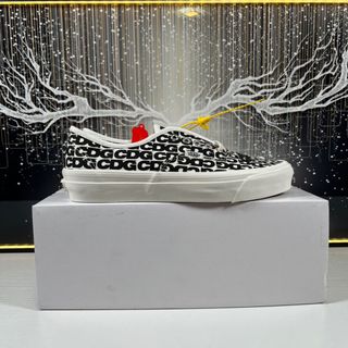 （分類：）位於 。 由 xxl.sneaker.hk 提交（商品編號 1157993013，圖片 1）。簡介： 。