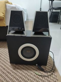 (Category: ) located in . Submitted by pruzo (Listing ID 1157873171, Image 1). Description: .