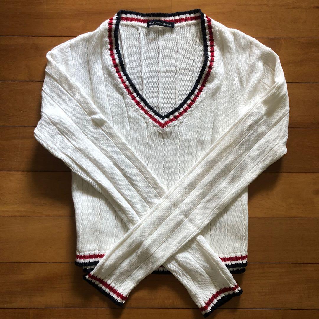 brandy melville nicole sweater