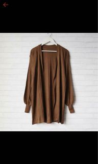 (Kategori: ) berada di . Dikirim oleh Keymora_preloved (ID iklan 1157952338, Gambar 1). Deskripsi: .