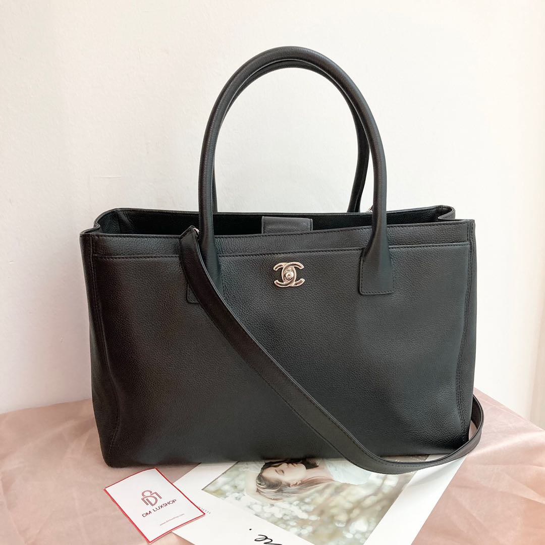 Chanel executive tote 2018 discount