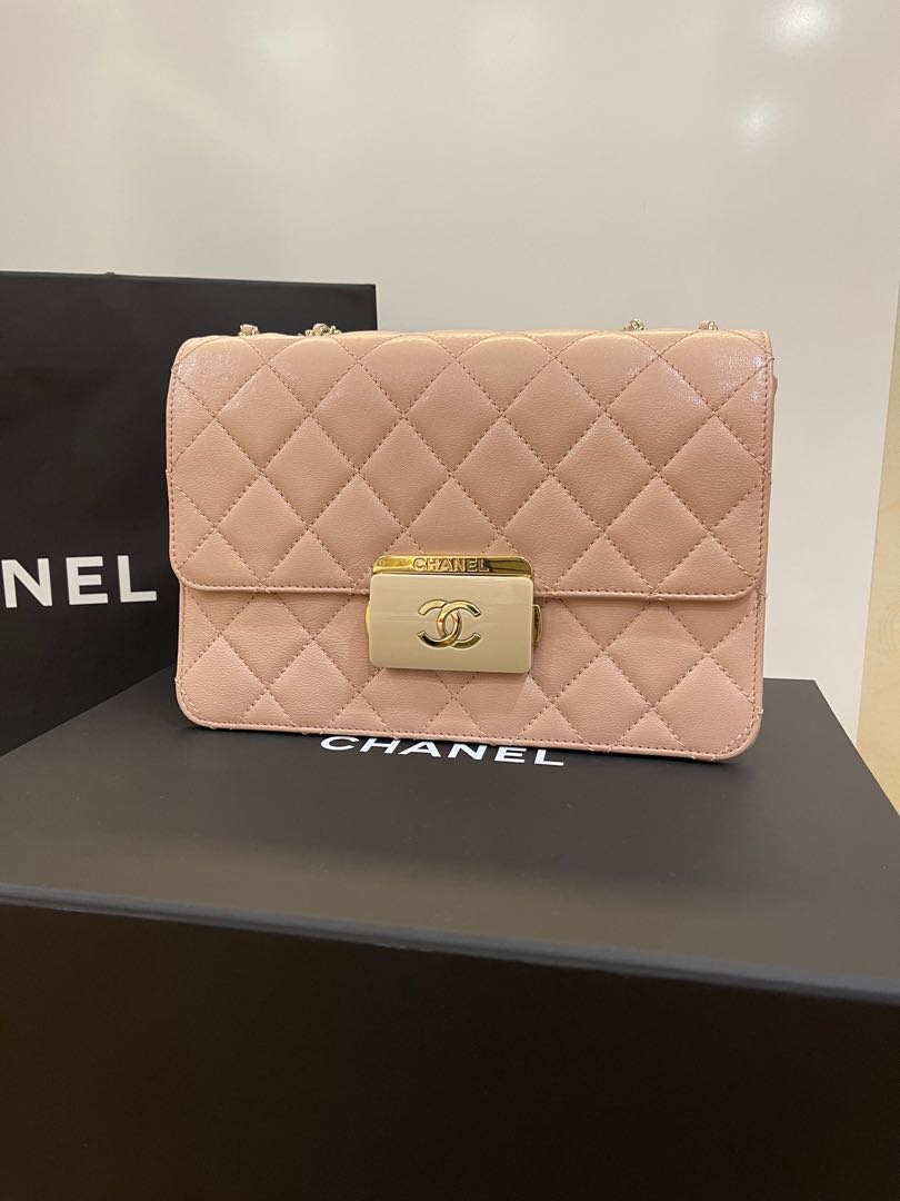 Chanel Light Pink Bag, Luxury, Bags & Wallets on Carousell