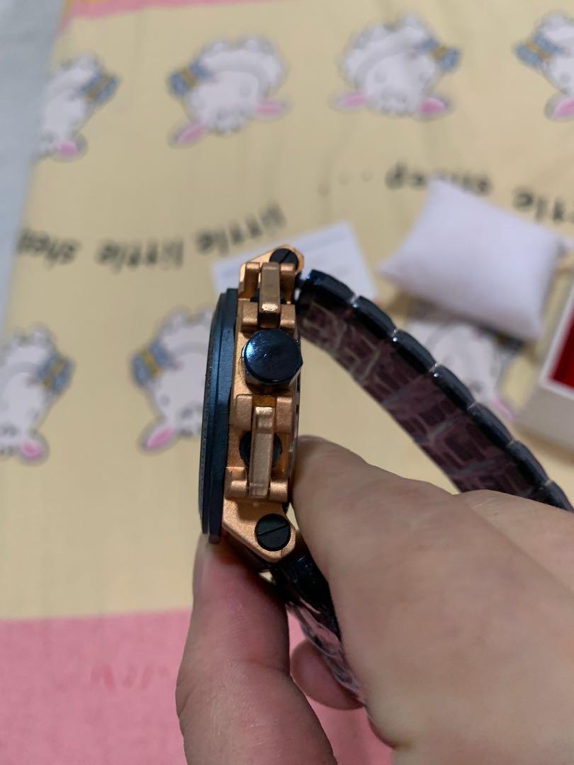 DW Quartz Watch, Luxury, Watches on Carousell