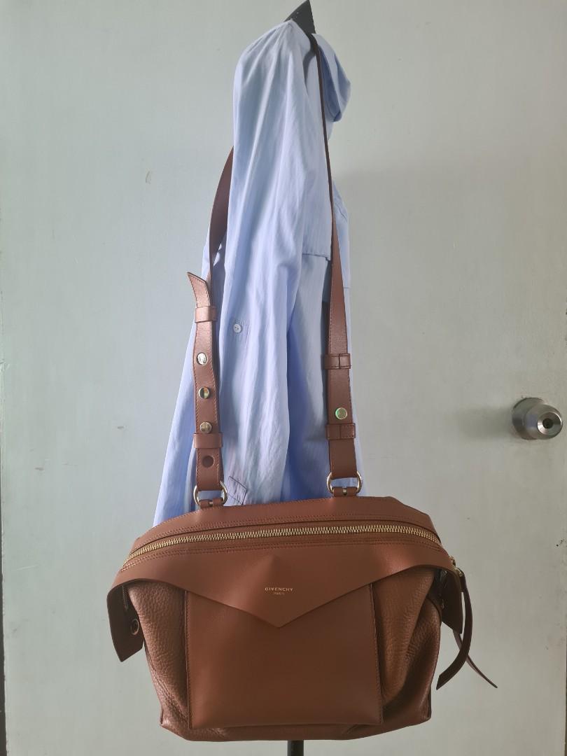 Givenchy sway clearance