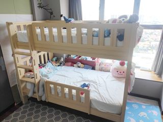 (Category: ) located in . Submitted by missjlv (Listing ID 1157896166, Image 1). Description: .