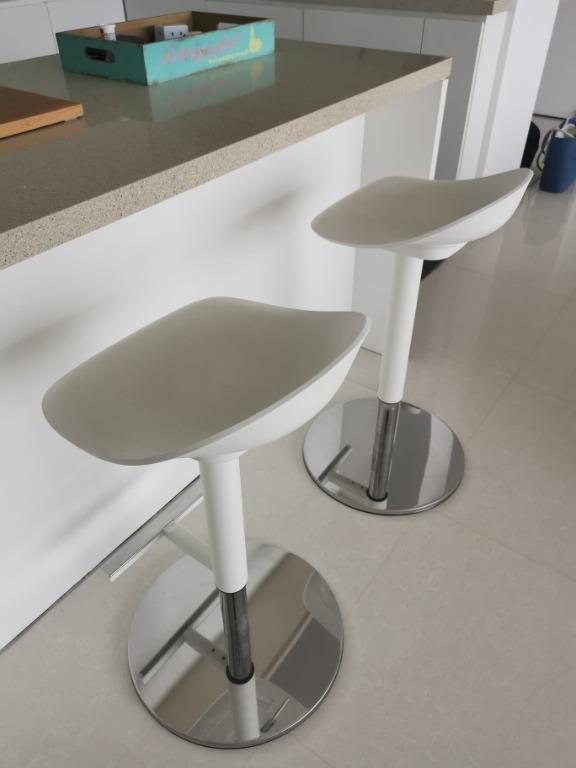 Janinge bar stool ikea 2025