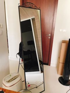 (Category: ) located in . Submitted by BluebearSG (Listing ID 1157871953, Image 1). Description: .