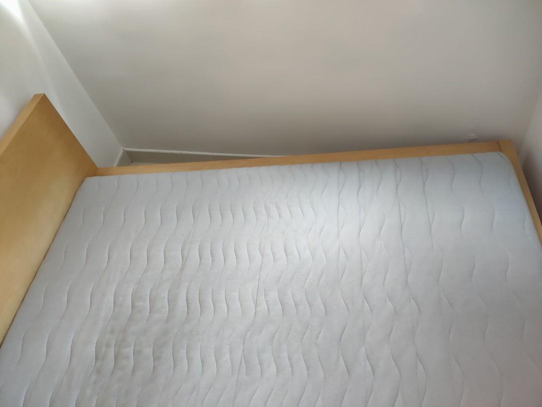 IKEA sultan mattress with bed frame and slats (double size), 傢俬＆家居, 傢俬