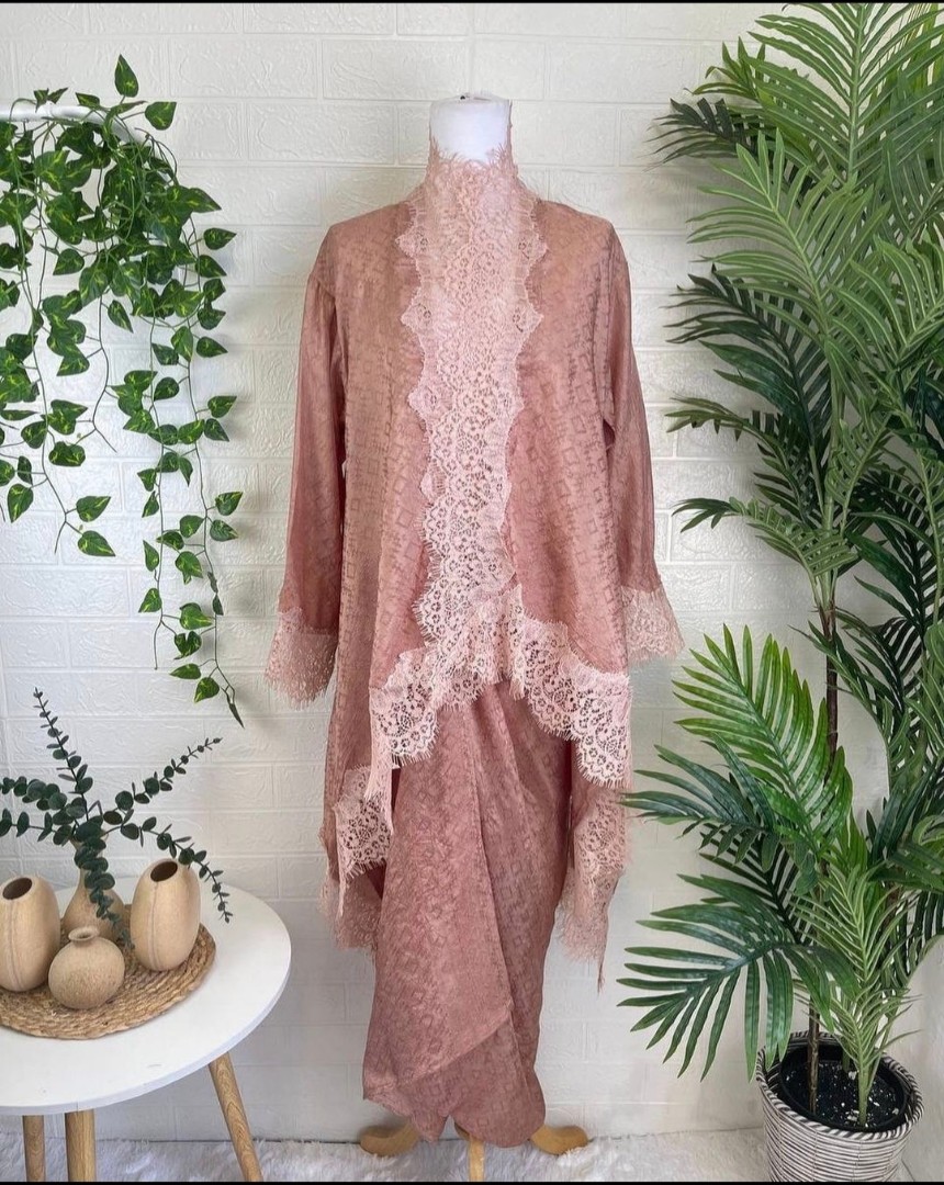 Kebaya shop batik lace