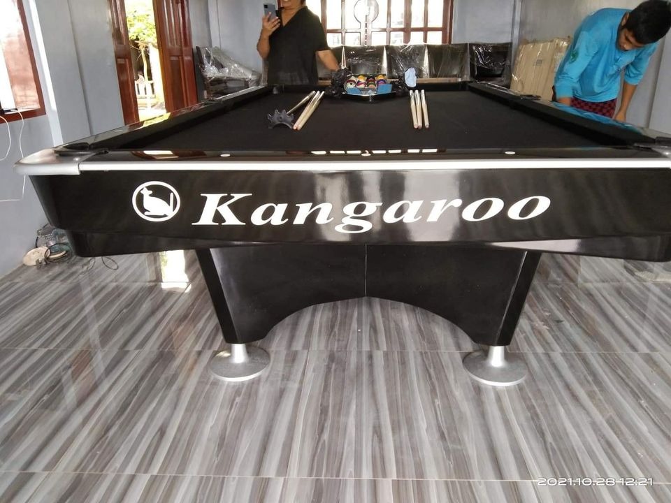 KANGAROO BILLIARD TABLE STANDARD SIZE, Sports Equipment, Sports & Games