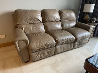 (Category: ) located in . Submitted by snuffywong (Listing ID 1157925517, Image 1). Description: .