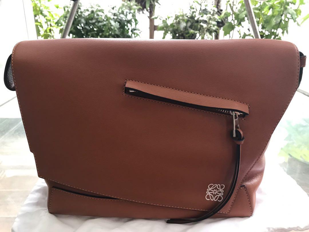 Loewe Anton Messenger Small Bag