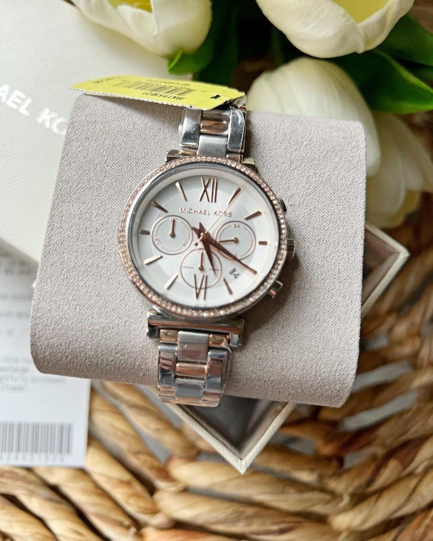 Michael Kors Refurbished Watch, Women's 
