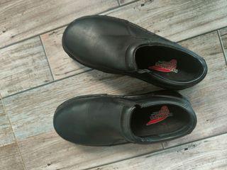 Original redwing safety shoes