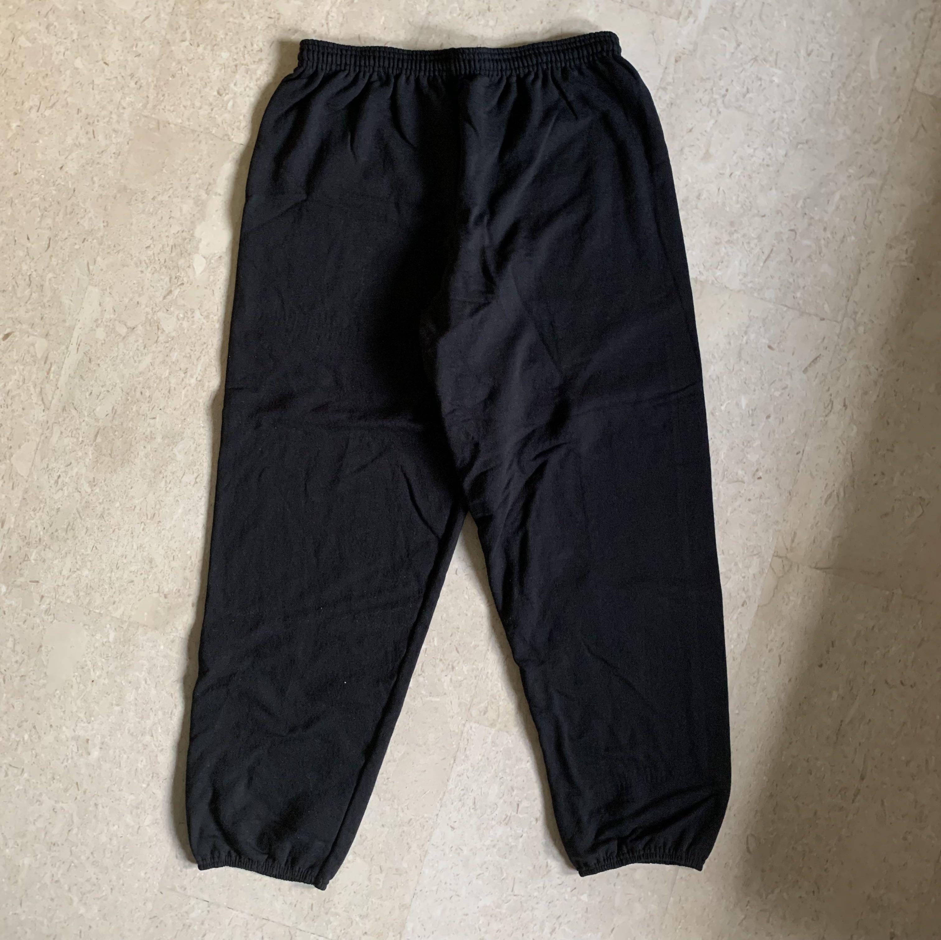 Hanes Live Love Comfort joggers RN # 15763( pingg 34 - 40), Men's Fashion,  Bottoms, Joggers on Carousell