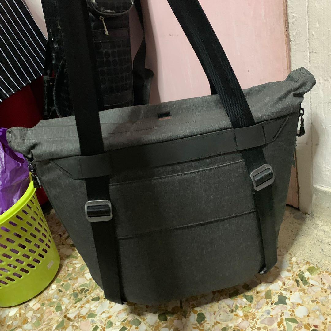 Peak design everyday tote v1 deals