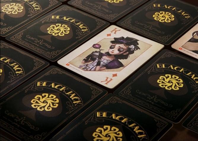 BAGAHOLICBOY SHOPS: 5 Designer Playing Card Decks To Check Out -  BAGAHOLICBOY