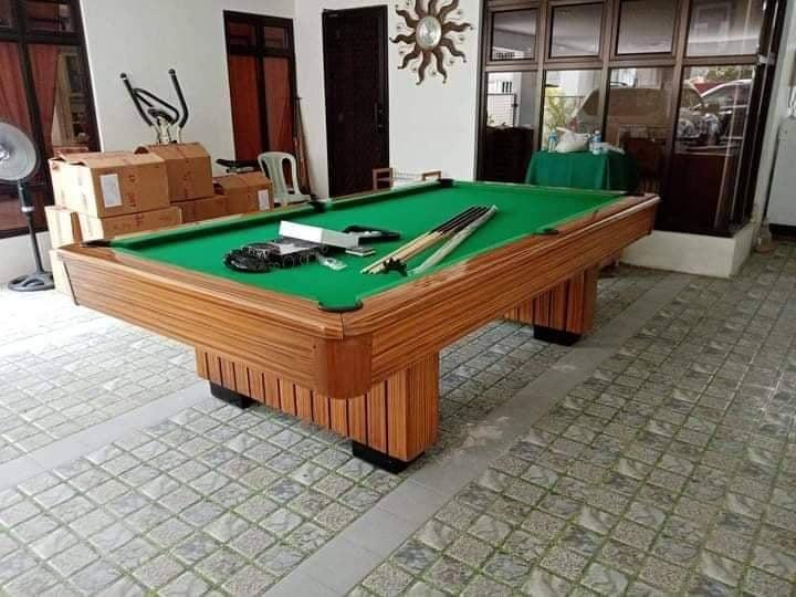 PUYAT BILLIARD TABLE (DUCCO BARNISHED) STANDARD SIZE, Sports Equipment