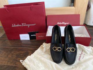 Salvatore Ferragamo Women’s dress shoes size 6.5