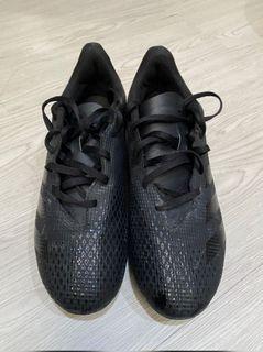 Sepatu Bola Adidas Predator Original 42