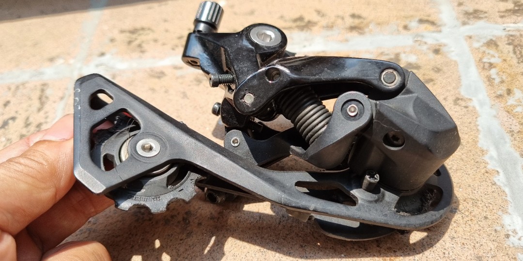 shimano r7000 front derailleur