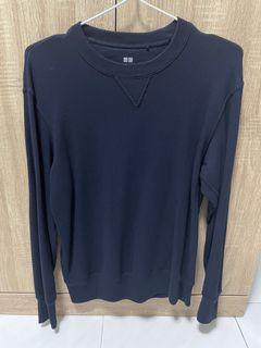 Uniqlo Black Sweater