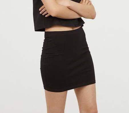 Zara Trafaluc Black Classic Jersey Mini 
