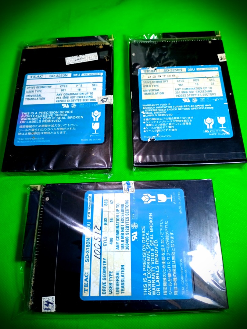 3 Harddisk Ultra Slim PC ide 5.25